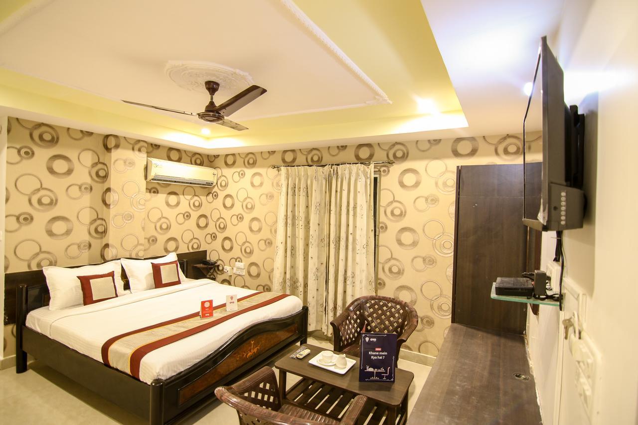 Oyo 9207 Chakri Guest House Visakhapatnam Exterior foto