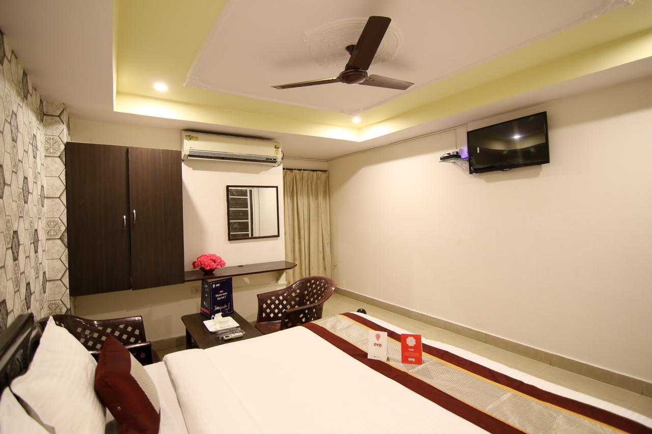 Oyo 9207 Chakri Guest House Visakhapatnam Exterior foto